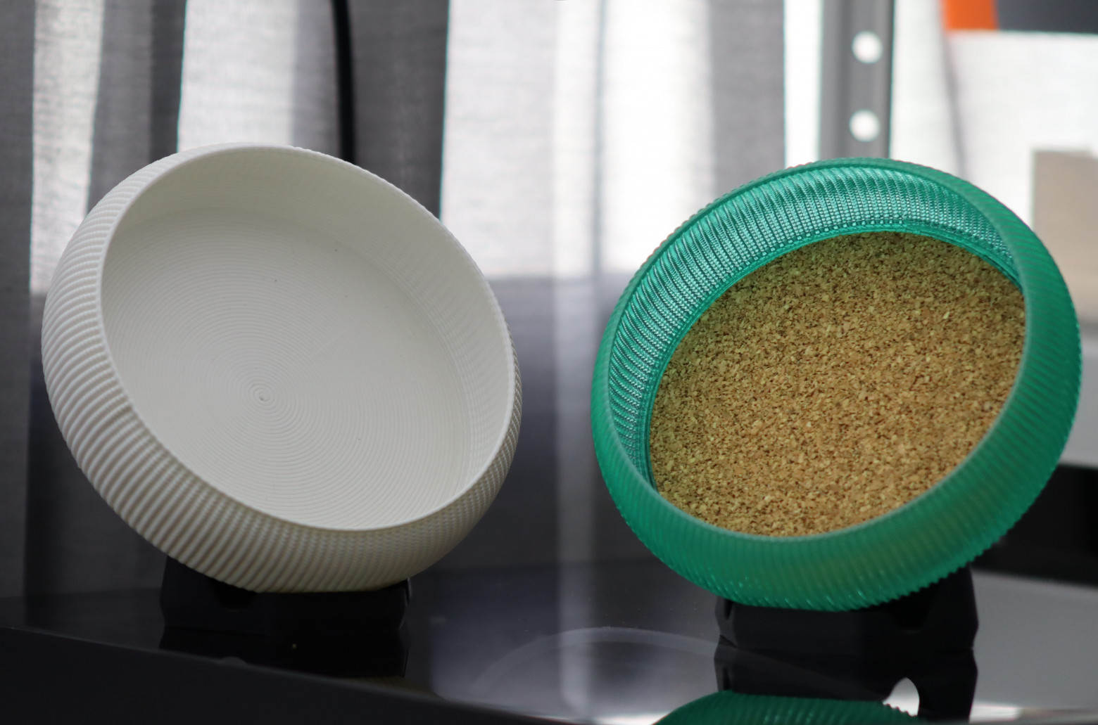 Cлева изображение самой первой версии органайзера, а справа самая последняя версия